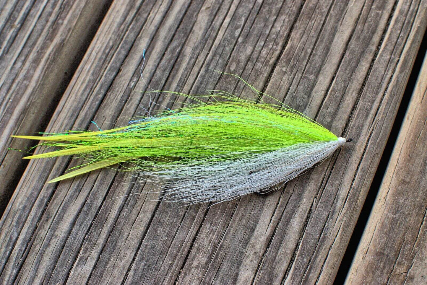 Chartreuse and White Bucktail Deceiver Musky Fly – High-Visibility Streamer for Versatile Predator Fishing