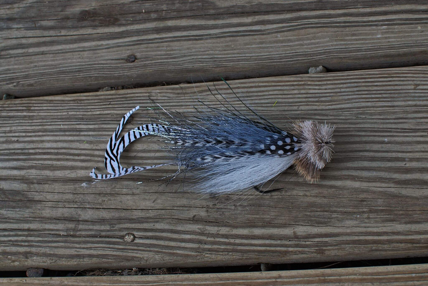 Shad Single Dragon Tail Musky Fly – Realistic Baitfish Streamer for Clear Water Tactics