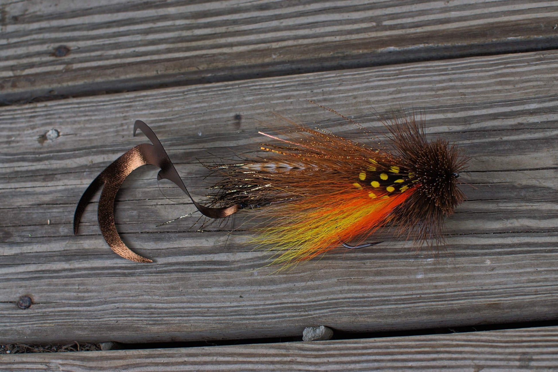 dragon tail fishing lure Brownie Single Dragon Tail Musky Fly – Natural Swim Action for Finicky Fish