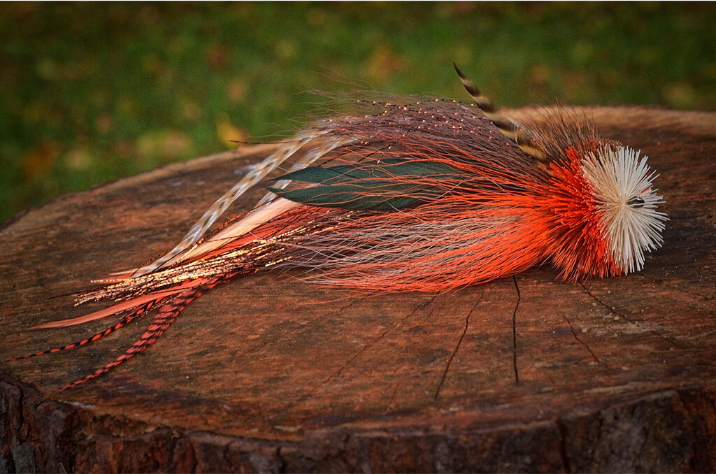 Pink and White Mini Buford Musky Fly - Urban Fly Company
